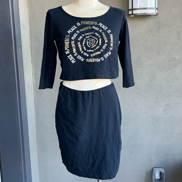 Black two piece crop and pencil skirt size large - Picture 1 of 1